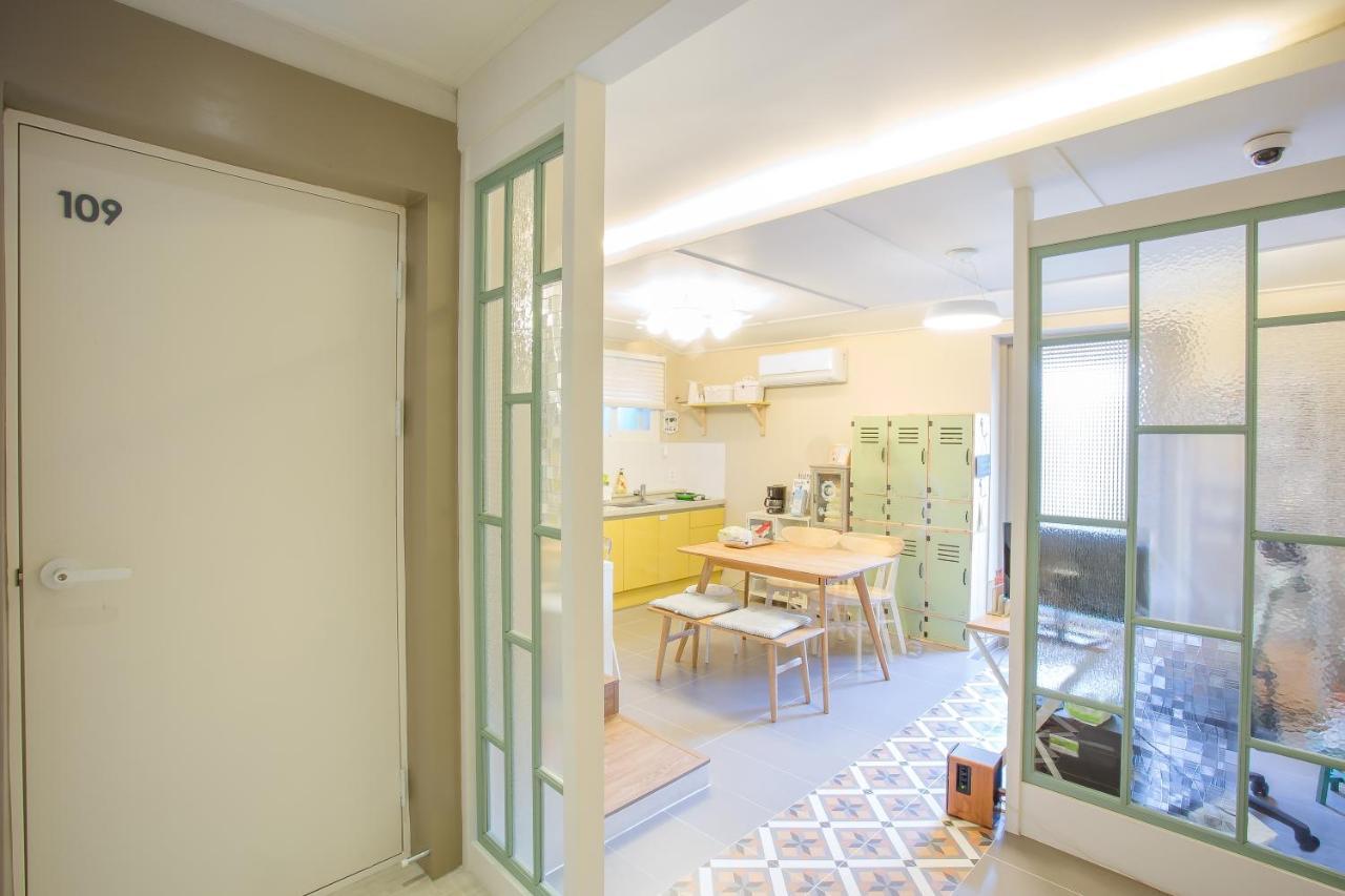 Hostel Vanilla 1 Dongdaemun Seul Esterno foto
